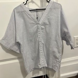Noisy May adjustable v neck